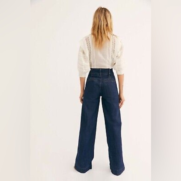 Free People big bell wide leg jeans - Picture 3 of 4